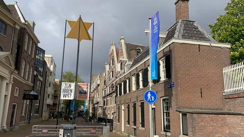 Amsterdam: Private Anne Frank and Jewish History Tour - The flow of the 3-hour walk: pace, tram options, and a snack break