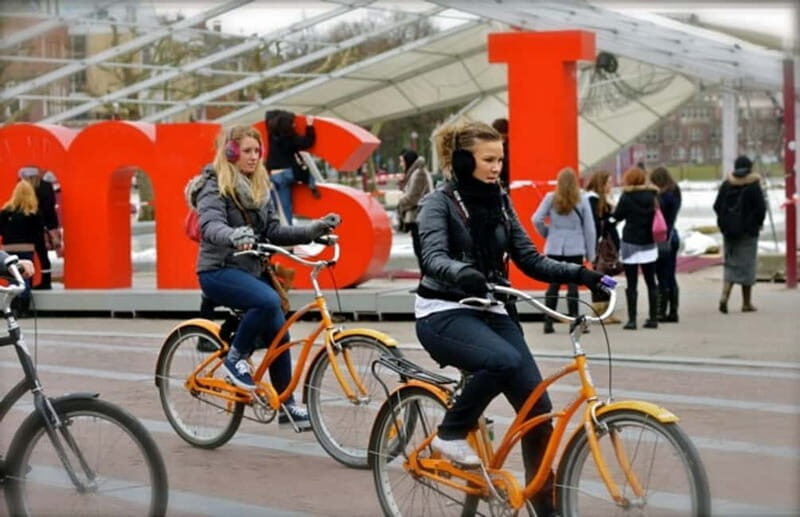 Amsterdam: Private Bike Tour - Why Amsterdam feels different from the bike lanes