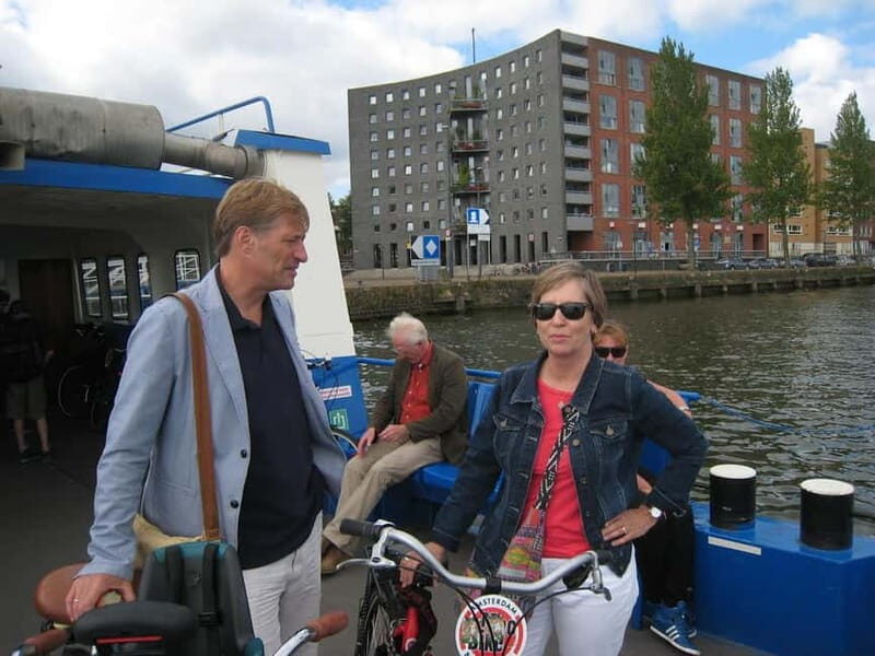 Amsterdam: Private Bike Tour - Cycling safety and comfort: how to make the ride stress-free