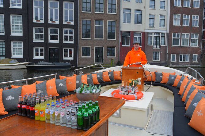 Amsterdam Private Boat Trip With Skipper, Burger and Beers - Food, beer, and the dinner-cruise pace (what to expect)