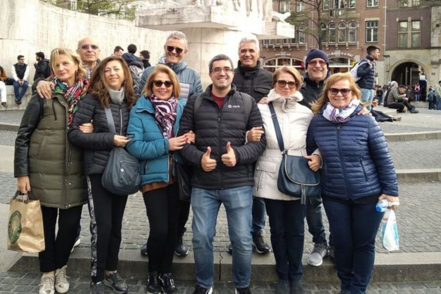 Amsterdam: Private custom tour with a local guide - Photo Stops and Sightseeing That Don’t Feel Like a Script