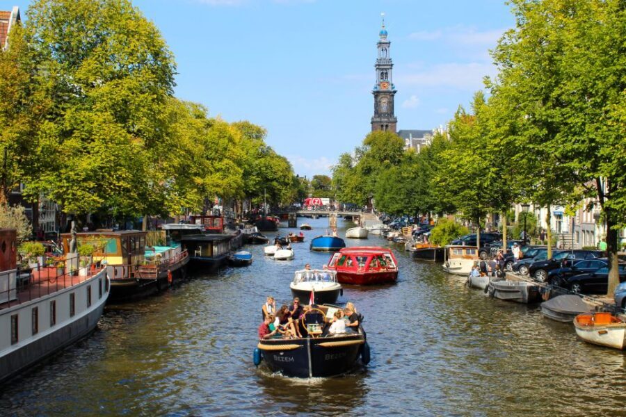 Amsterdam: Private Hidden Gems Discovery Tour - How the Route Flows: Old Town to Jordaan Without the Random Wander