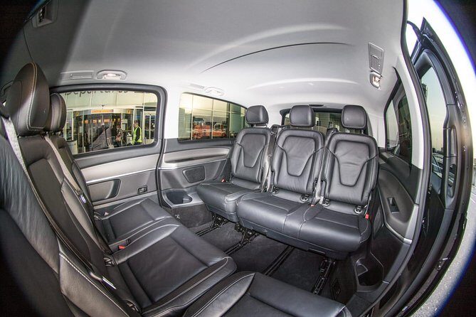 Amsterdam Private Local Transfer - Door-to-Door Amsterdam Transfer Without the Transport Headache