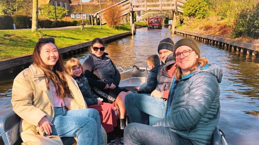 Amsterdam: Private Tour Giethoorn, Zaanse Schans Local Guide - Who should book this tour (and who might not)