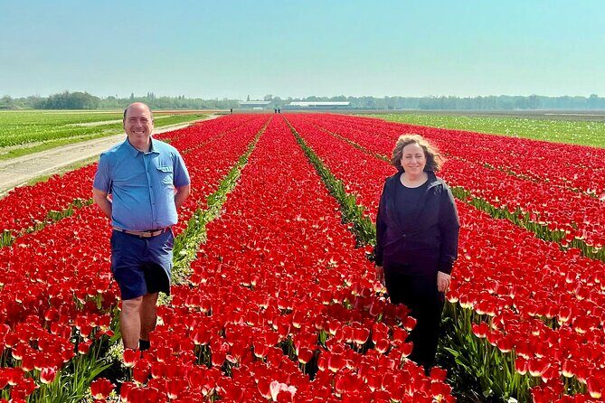 Amsterdam Private Tour to Keukenhof, Tulip Fields and Windmills - Simonehoeve: cheese making and wooden shoes in one stop