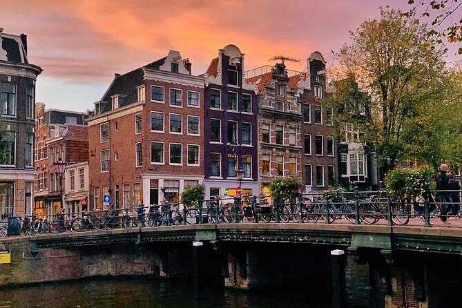 Amsterdam Private Walking Tour of Famous Painters - St. Nicholas Basilica and the Catholic–Protestant storyline