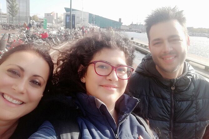 Amsterdam : Private Walking Tour With A Guide (Private Tour) - Private guide, flexible day: how this Amsterdam walk really works
