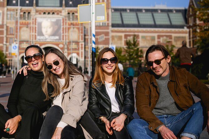 Amsterdam: Professional Rijksmuseum & Museumplein Photoshoot - Pose Coaching and Pro Gear: What Makes the Photos Look Better