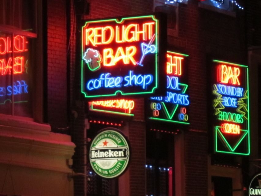 Amsterdam Red Light District and Old Town Walking Tour - Red Windows, Bars, Nightclubs: What Your Guide Explains
