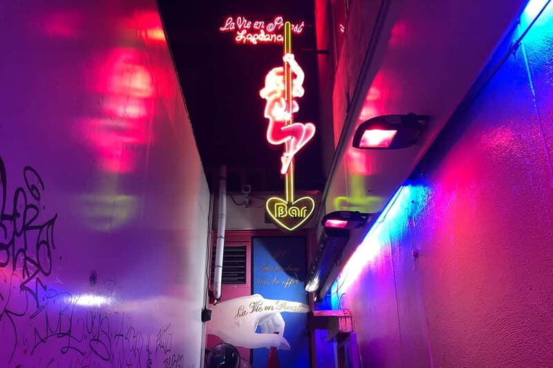 Amsterdam: Red Light District Tour - Meeting at Beursplein: where the tour starts (and how you’ll find the guide)