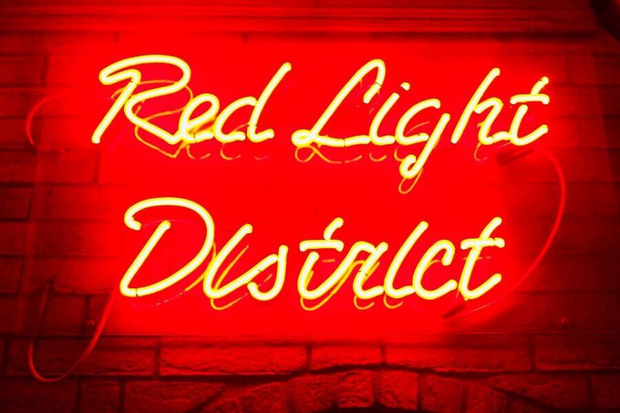 Amsterdam: Red Light District Walking Tour - Key points before you go