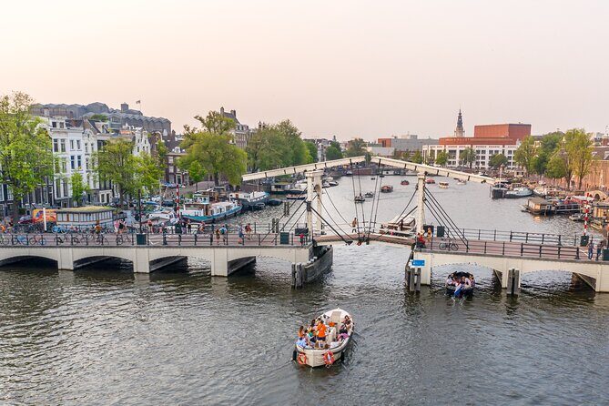 Amsterdam: Saloon Boat Cruise + Unlimited Drinks & Bite option - Unlimited drinks and the bite option: choose based on what you actually like