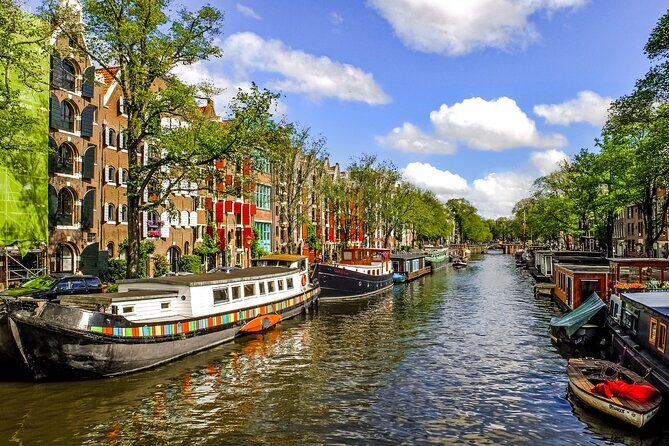 Amsterdam Scavenger Hunt and Highlights Self Guided Audio Tour - Starting at Amsterdam Centraal (and why that anchor makes sense)