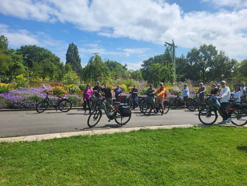 Amsterdam: Scenic City Highlights by E-Bike - Oosterdokseiland and Marineterrein: a strong opening view of the city