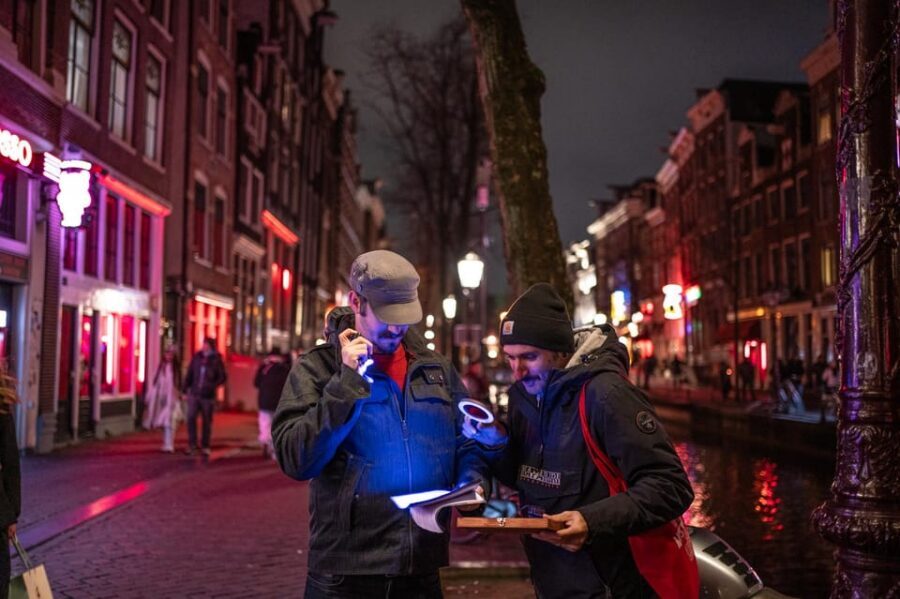 Amsterdam: Self-guided Red Light District Pub Crawl Mystery - Second street segment: 20 minutes of self-guided Red Light District time