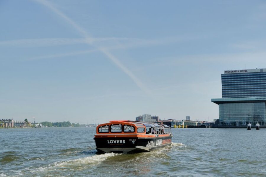 Amsterdam: Semi-Open Canal Boat Cruise - Seats, photos, and the small details that make or break it