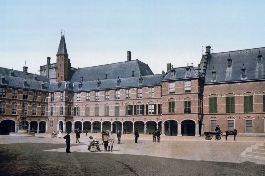 Amsterdam: The Hague, Delft and Rotterdam Private Day Tour - The Hague’s Binnenhof and New Church: Dutch Politics You Can Actually See