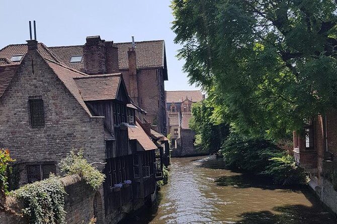 Amsterdam to Bruges – Private luxury Full-Day Tour Cristmasmarket - The Markt: your best hour for waffles, chocolates, and people-watching