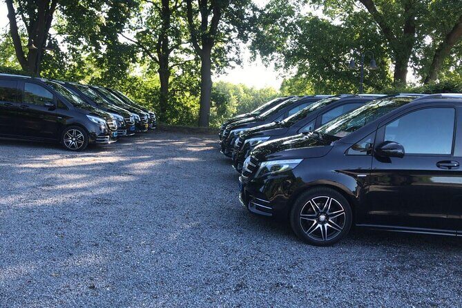 Amsterdam to Schiphol Airport Transfer Comfort & service. - Chauffeur-guide narration on the Low Lands while you ride