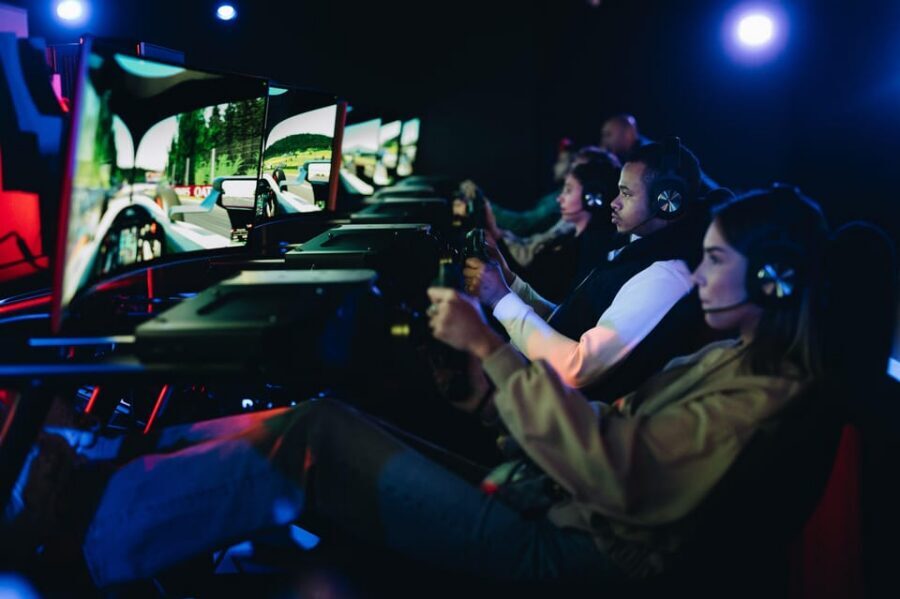 Amsterdam: Ultimate VR Experience: 60 minutes - The four tokens: how to stretch your hour