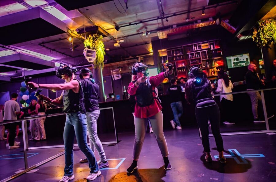 Amsterdam: VR Starter Pack with 6 Tokens - The 1-hour “starter pack” structure: what the tokens really mean