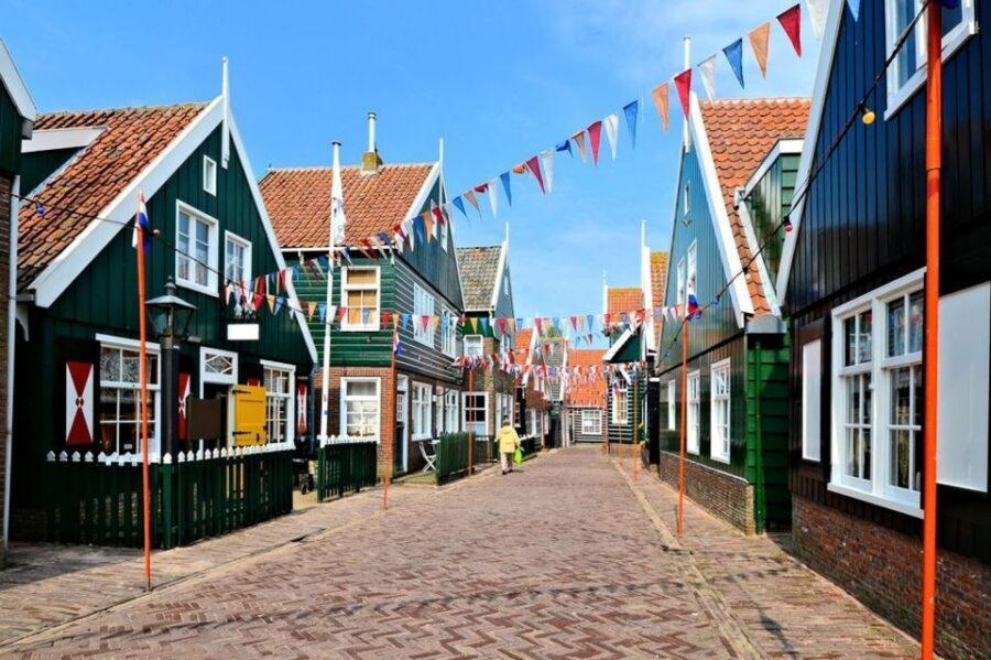 Amsterdam: Windmills, Edam, Volendam and Marken Private Tour - Edam’s Cobblestones and Cheese Farm: Tasting More Than the Name