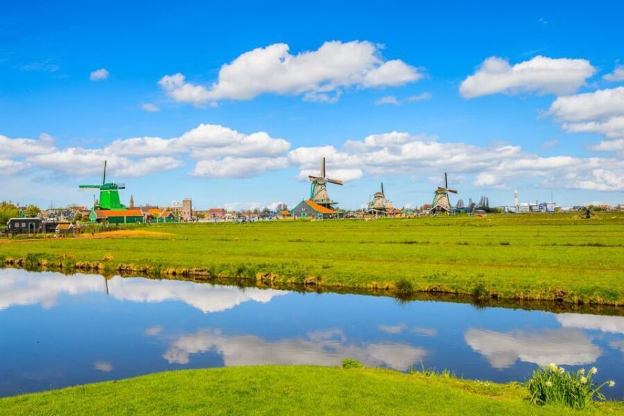 Amsterdam: Windmills, Edam, Volendam and Marken Private Tour - Should You Book This Private Countryside Day?