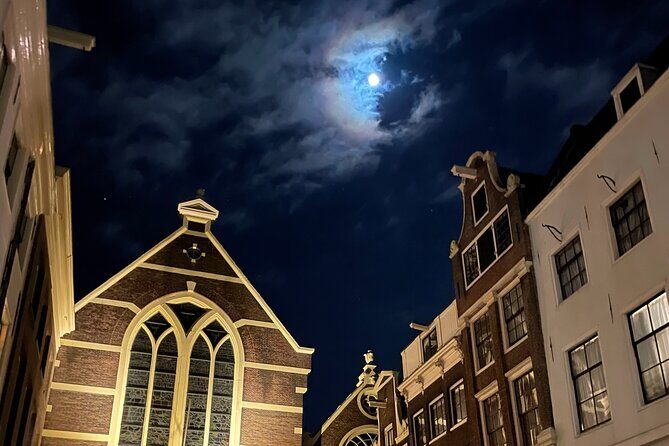 Amsterdam’s Ghostly Experiences Group Tour - The guide matters: what to watch for (and who to hope for)