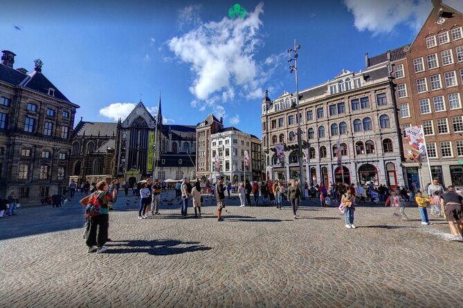 Amsterdam's Red Light District: A Self-Guided Audio Tour - VoiceMap on GPS and offline audio: the real-world value