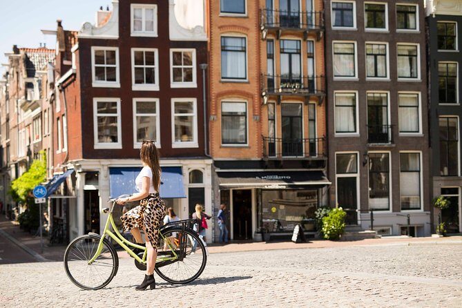 Anne Frank Private Bike Tour in Amsterdam - Getting your city bike right (and why gears matter)