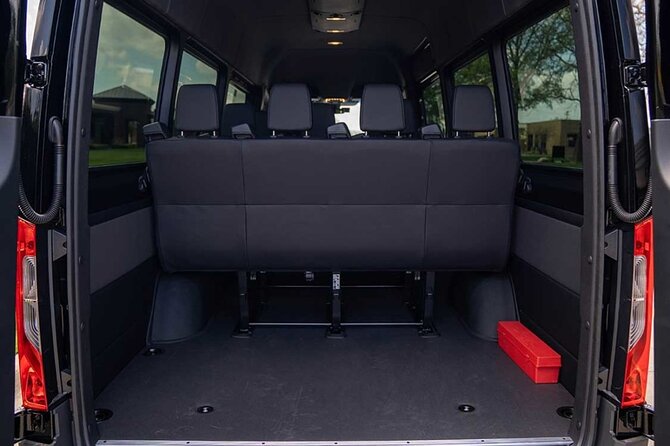 Arrival Private Transfer Amsterdam Airport to Amsterdam City Center by Minibus - Who This Transfer Is Best For