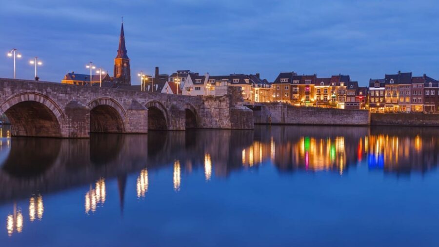 Best of Maastricht: Private Walking Tour with a Local - St. Servatius Basilica and Vrijthof Square: the famous stops with real context