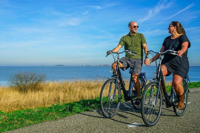 Bike rental Volendam - Explore the Countryside of Amsterdam - Your Route Choices: Edam, Monnickendam, and the Marken Extension