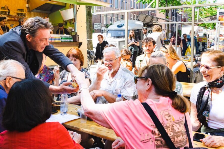 Boutique Dutch Food & History Tour with up to 8 guests only - Key things to know before you go