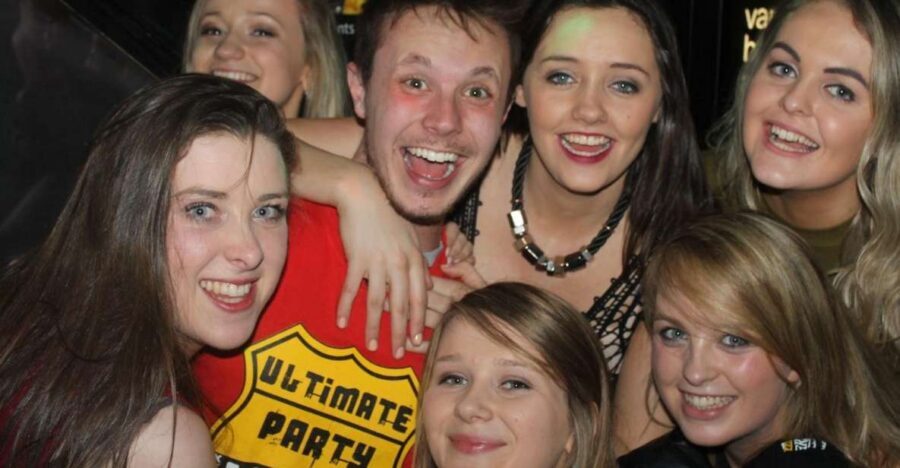 City Centre and Red Light Pub Crawl: 2 Night Pass - Rules, dress code, and Amsterdam reality checks