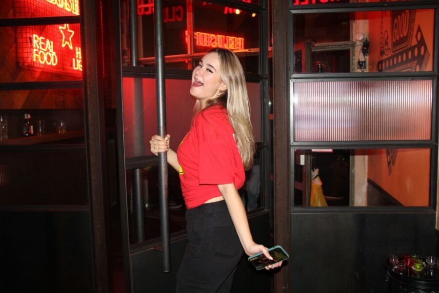City Centre and Red Light Pub Crawl: 2 Night Pass - Meeting points and start times: Bar Twenty Two and The Black Tiger