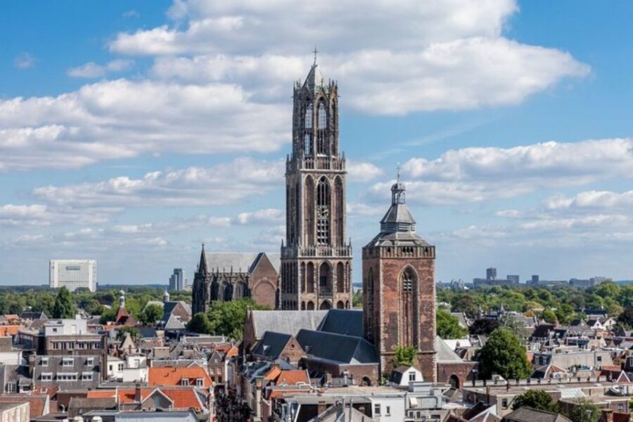 Cultural and Historical Audio Guided Walking Tour of Utrecht - Domtoren climb: 465 steps to a 112-meter view