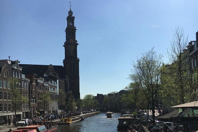 CULTURE Cultural city tour - Getting Your Bearings at Beursplein and Dam Square