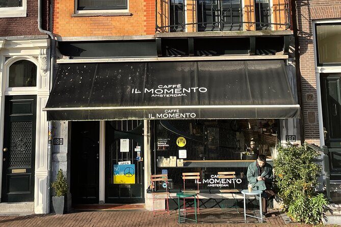 CULTURE with bite, culinary city tour - The Jordaan’s canal charm, plus appeltaart with slagroom