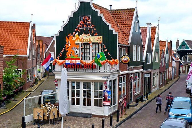 Day Trip from Amsterdam to Zaanse Schans Windmills and Volendam - Alida Hoeve cheese farm and wooden shoe factory: the practical craft stop