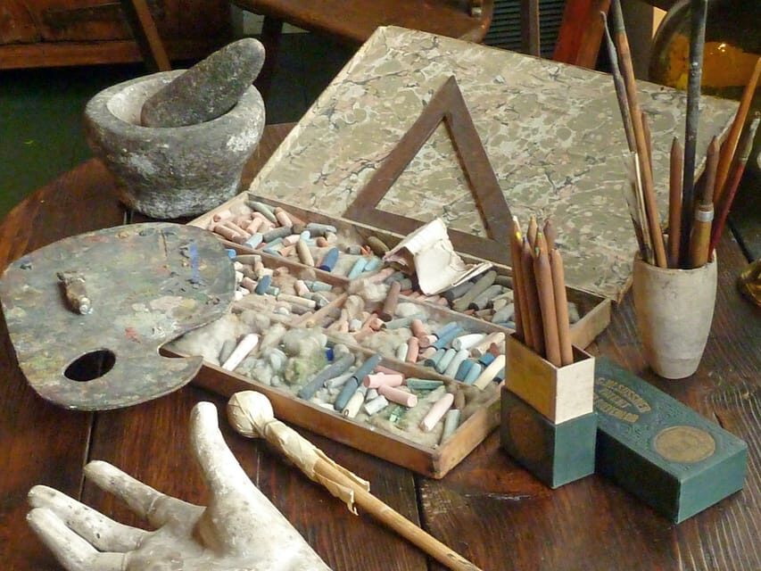 Delft: Canal House Museum 'Paul Tetar van Elven' Ticket - Touring the rooms: how the house makes art feel personal