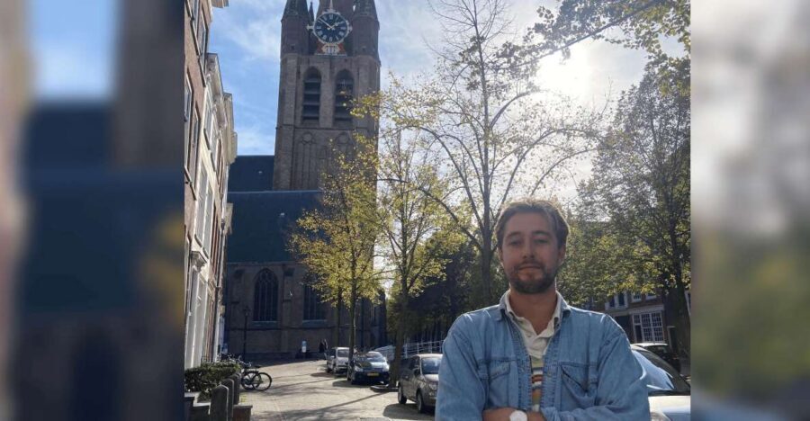 Delft: Dive into the Golden Age on a Private Walking Tour - Van Leeuwenhoek and the science side of the Golden Age