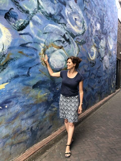 Delft: Private Historical and Cultural Guided Walking Tour - The hidden court of Almonde: where you slow down