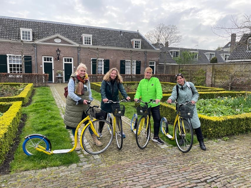 Delft - Step/scootertour in and around the city - Old Church and the leaning tower: the Delft photo moment, done efficiently