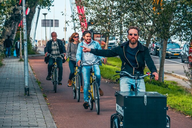 Discover Rotterdam: Classic Highlights Bike Tour with a Local - 3 hours that give you Rotterdam momentum