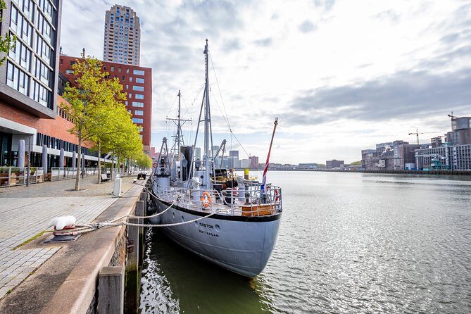Discover Rotterdam’s most Photogenic Spots with a Local - Stop 5: Learning the City’s Customs While You Stroll