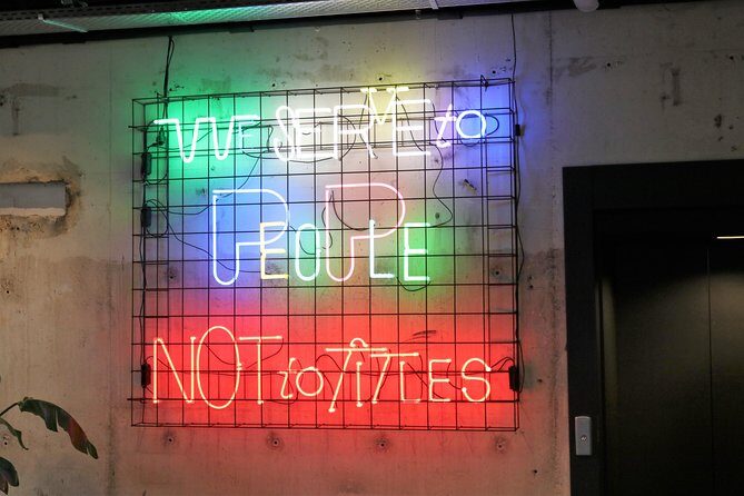 Discover the LGBT side of Amsterdam with a Local - Practical tips so the night goes smoothly