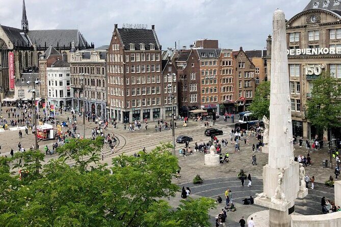 Dutch Golden Age: Private Tour of Amsterdam & Rembrandt's House - Quick pass by Museum Van Loon and the canal-house vibe