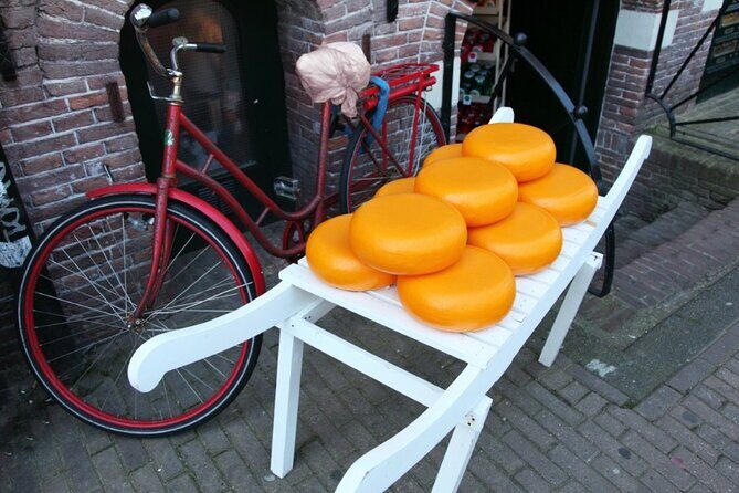 E-Bike PRIVATE tour Countryside of Amsterdam Volendam Marken - Marken: hamlet quiet and “time stood still” vibes