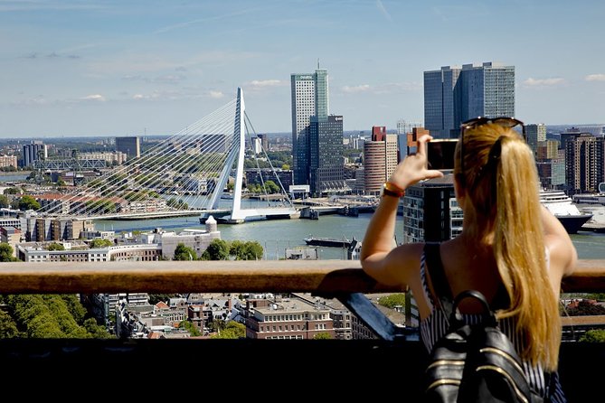 e-Scavenger hunt Rotterdam: Explore the city at your own pace - When the app glitches: how to handle GPS, map issues, and accuracy